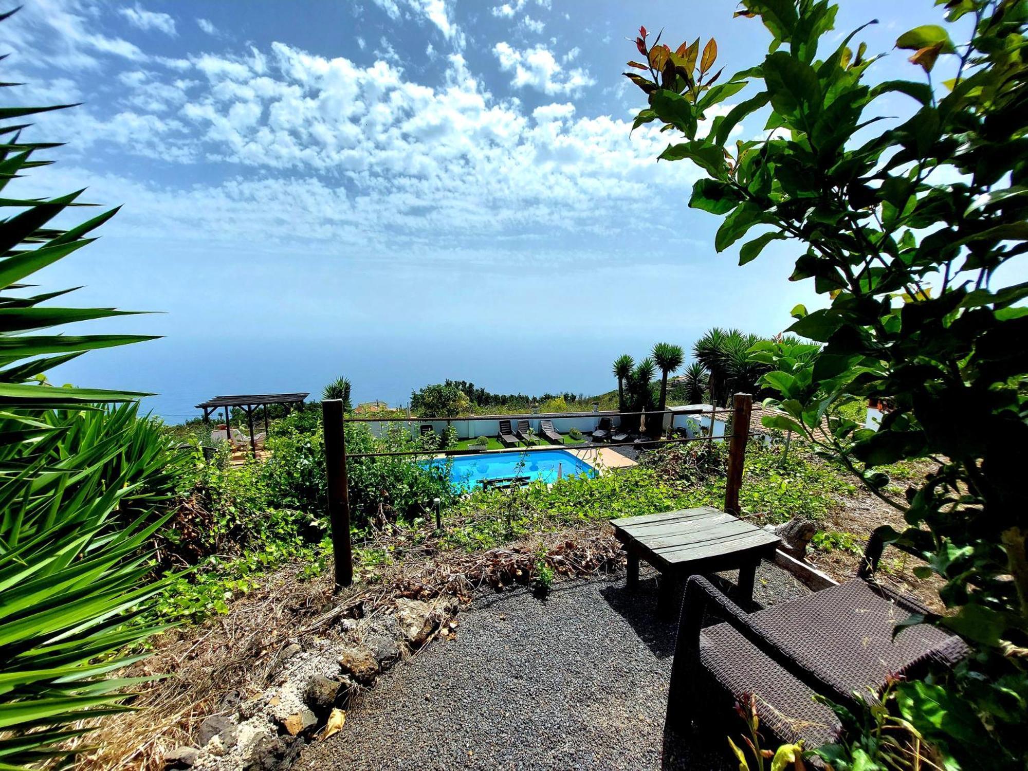 Las Paredes Barlovento Esterno foto